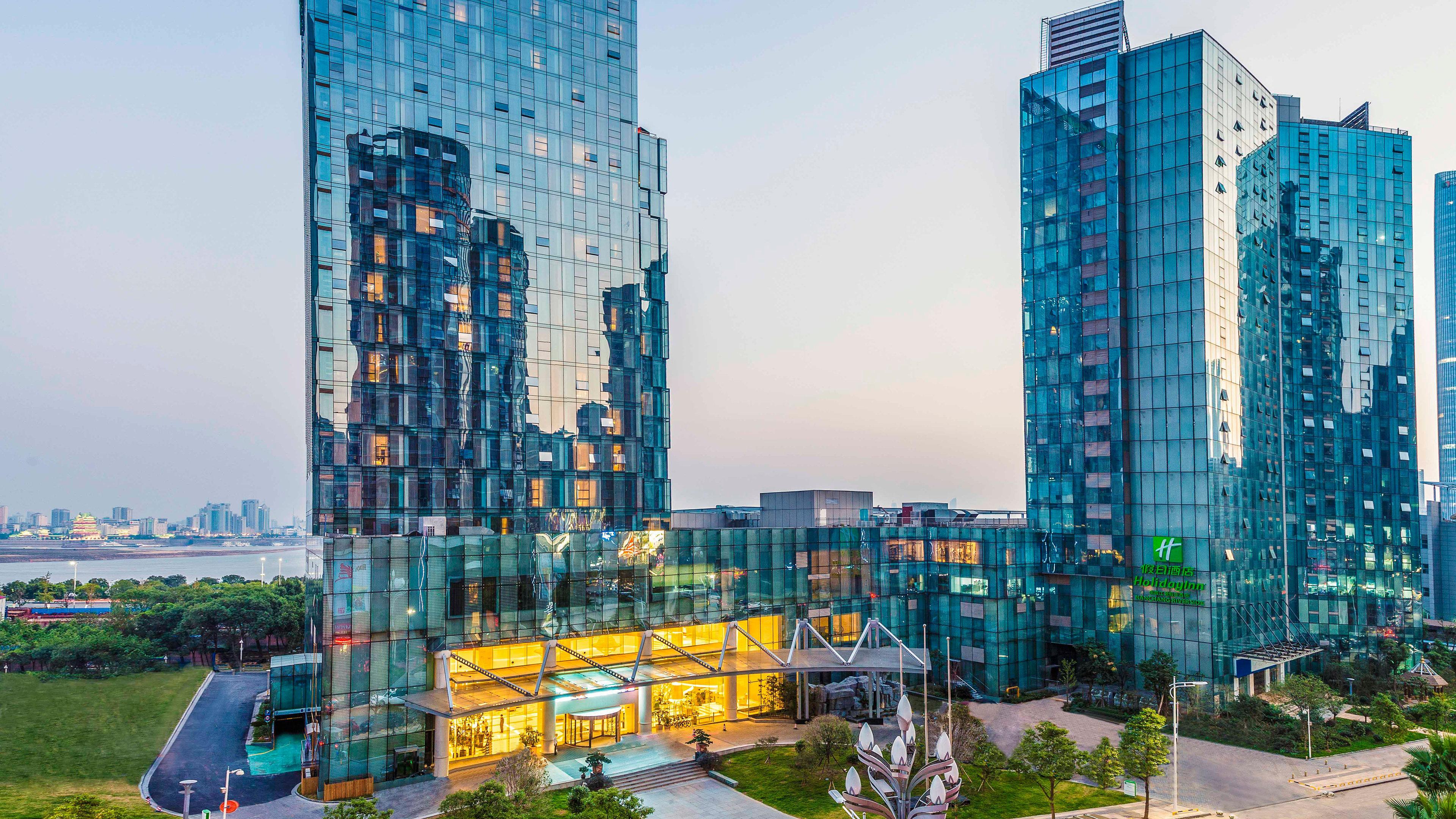 Holiday Inn Nanchang Riverside By Ihg المظهر الخارجي الصورة